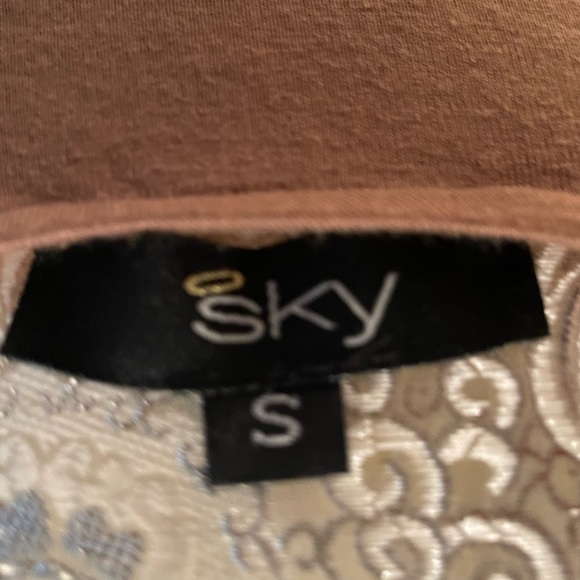 Sky Camel Halter Empire Waist Top with chain waist Embellished Detail SMALL - Picture 11 of 12